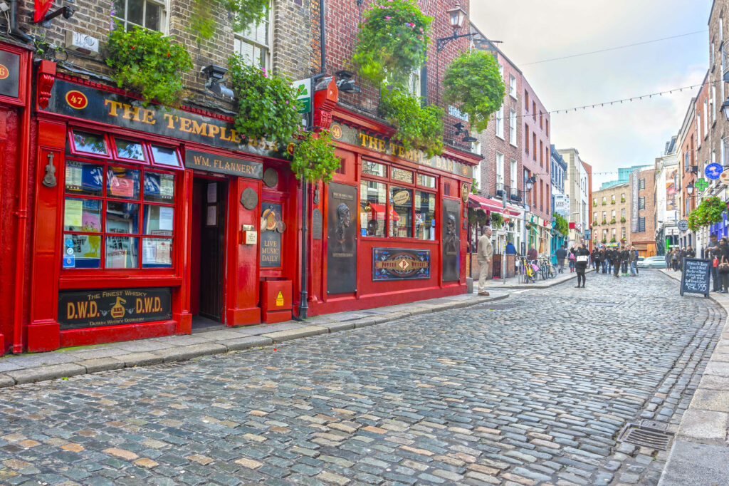 Photo of the famous Temple Bar in Dublin.